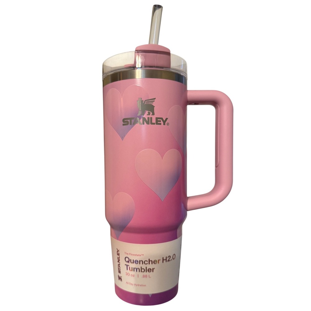 Stanley X Target Powder Pink Heart Gradient 30oz Tumbler ‼️Read‼️